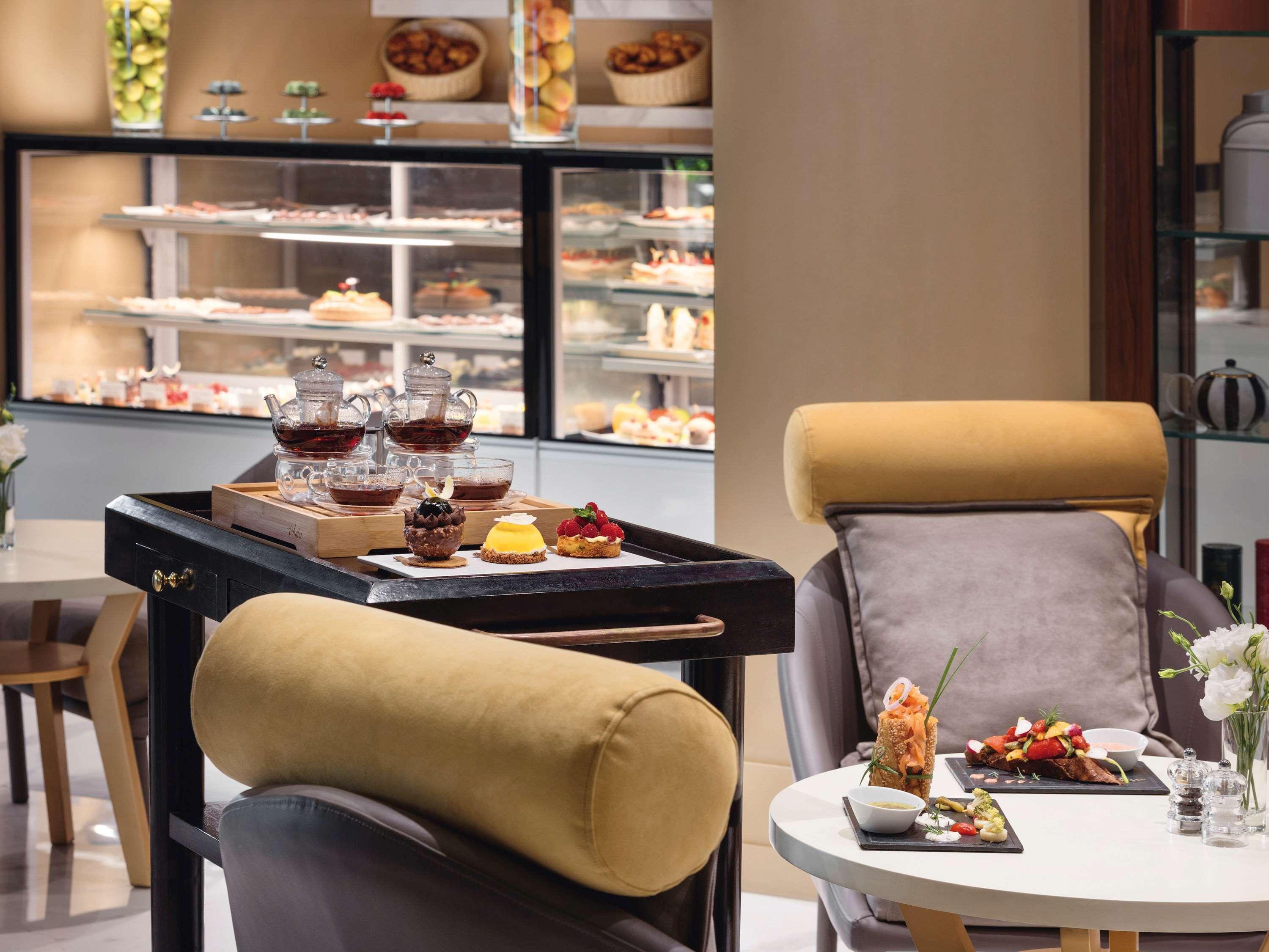 玛拉巴塔丹吉尔瑞享酒店及娱乐场 外观 照片 The Lounge at the airport