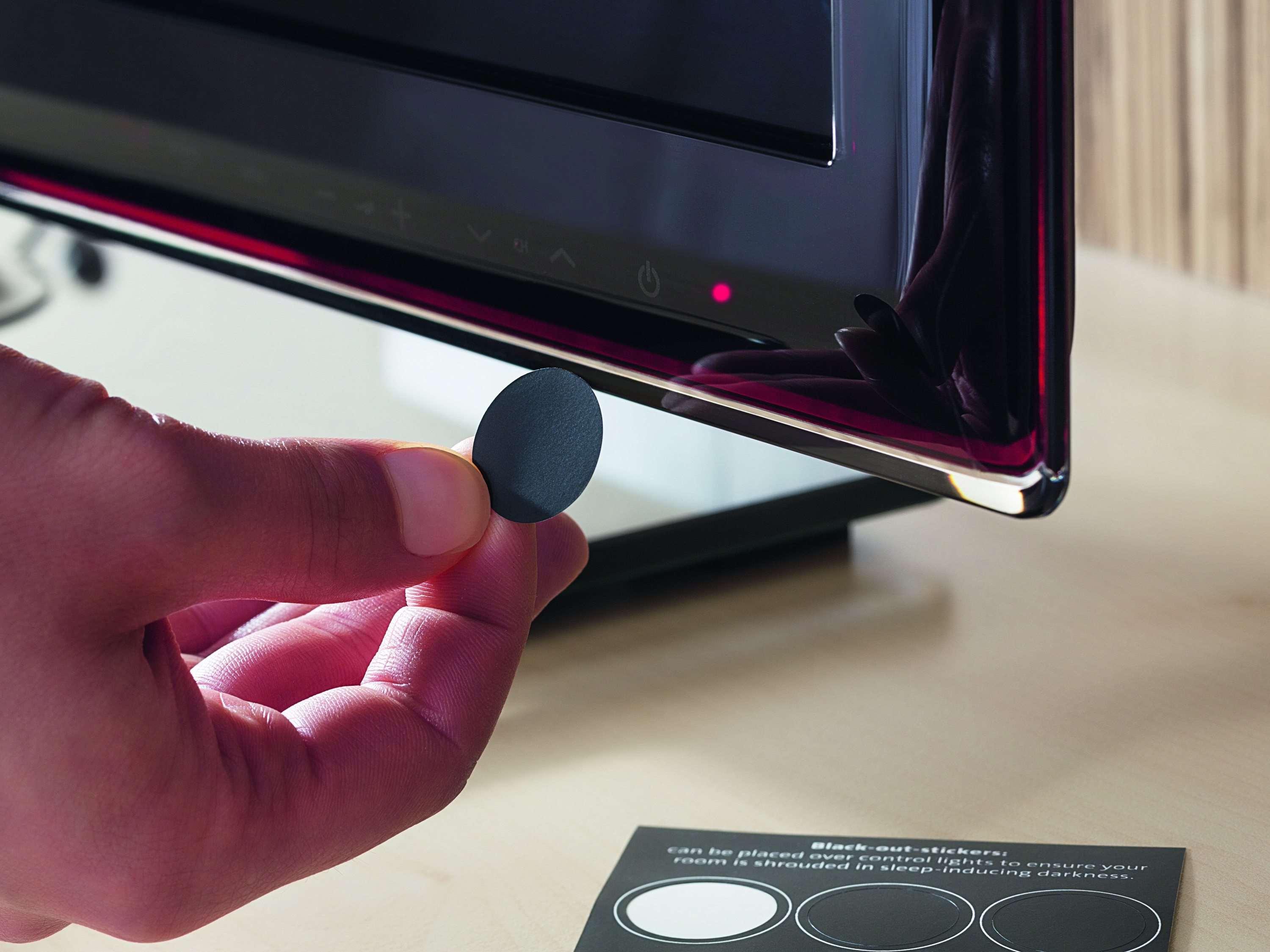 玛拉巴塔丹吉尔瑞享酒店及娱乐场 外观 照片 A rubber bumper being used to protect a computer monitor